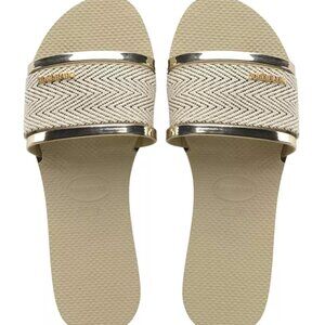 Havaianas You Trancoso Slide Sandals (Sand Gray; Size 9/10)